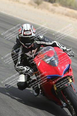 media/May-05-2025-Moto Forza (Mon) [[3c1838c5e5]]/3-C Group/Session 2 (Turn 7 Inside)/